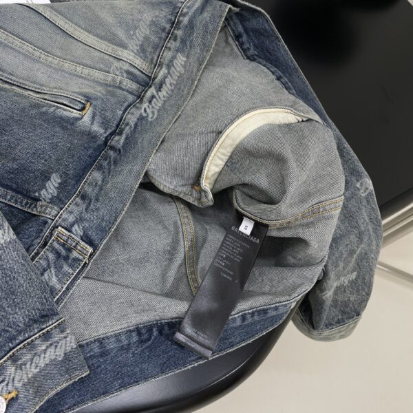 발렌시아가 레이싱 로고 데님 자켓 745037 - 이미지 6