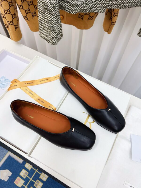 더로우 여성 에바 플랫 슈즈 (3컬러)F1281N60BLK 신발