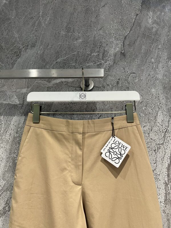 로에베 23FW 아나그램 코튼 팬츠 S359Y04XBM - 이미지 2