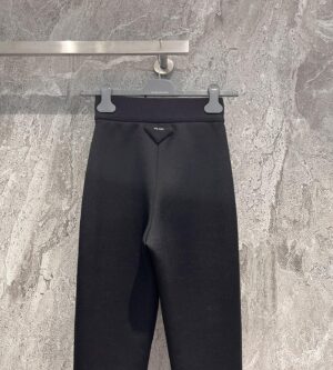 프라다 24fw 백로고 조거팬츠