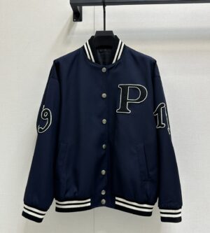 프라다 패치 장식 키드 모헤어 바머 자켓  P521PR