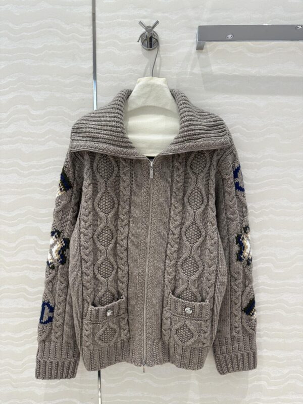 샤넬 24FW 코코네쥬 울 집업 니트 가디건 P77828 - 이미지 7