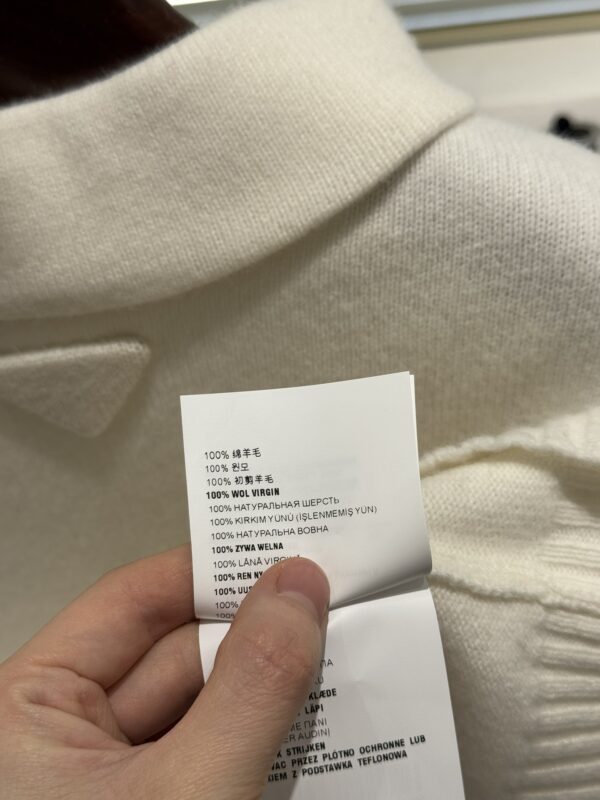 프라다 울 터틀넥 7부 니트 P26545 - 이미지 5