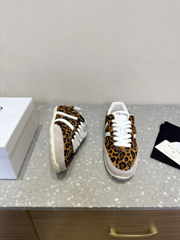 셀린느 레오파드 프린트 헤어리 카프스킨 CELINE 조거 로우 레이스업 스니커즈359275065C - 이미지 6