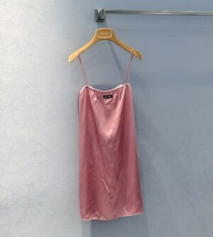 미우미우 새틴 나시 원피스 MF5883