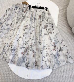 디올 플레어 미디 스커트 541J90A3A75