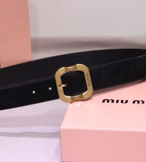 미우미우 가죽 벨트 5CC663