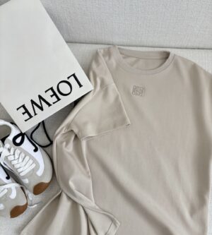 로에베 코튼 혼방 언발란스 티셔츠 S540Y22X59