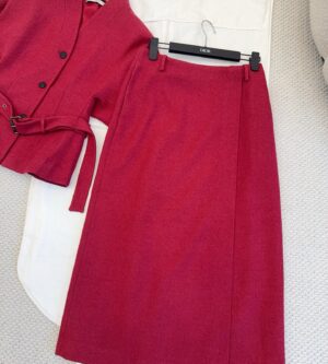 디올 버진 울 코튼 블렌드 부클레 미디 랩 스커트 541J03A1761
