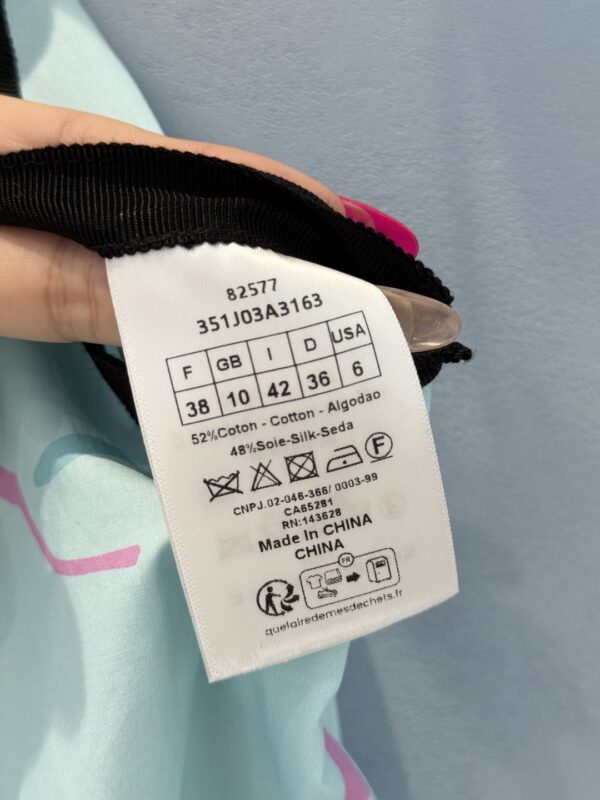 디올 수비니어 플레어 미디 스커트 치마 블루 멀티 541J88ST449 - 이미지 6