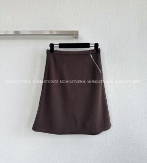 미우미우 패브릭 스티치 니트 스커트 MG2566