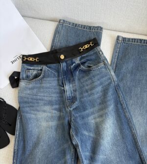 셀린느 25SS 일자핏 벨트 디테일 데님 진 청바지 RP07X930F