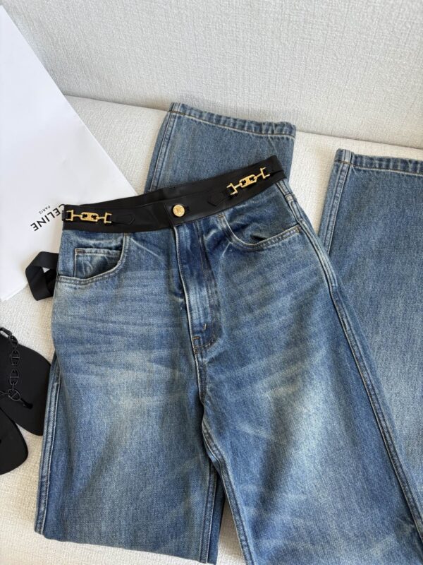 셀린느 25SS 일자핏 벨트 디테일 데님 진 청바지 RP07X930F