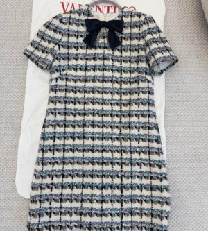 발렌티노 자수 트위드 미니 원피스 7B3VADR59E6