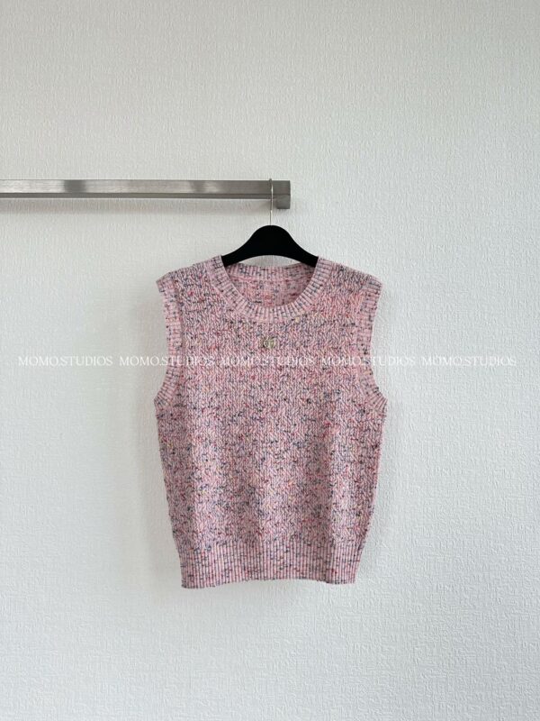 샤넬 CC 로고 트위드 탱크 니트 탑 P79975