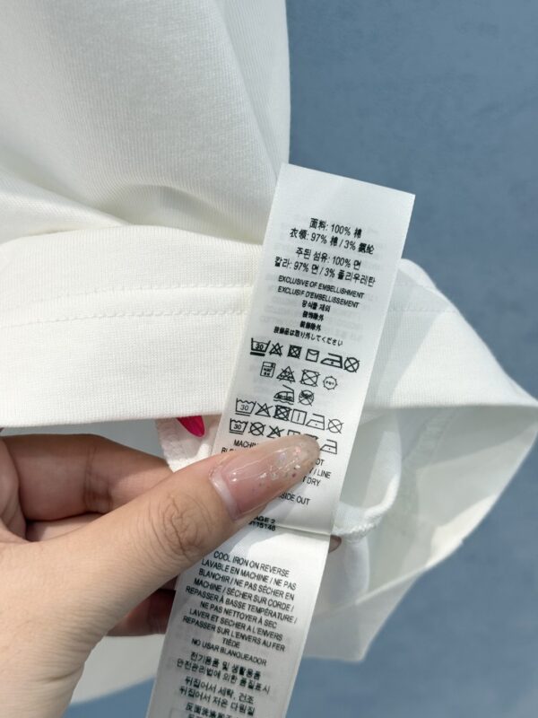 버버리 EKD 코튼 티셔츠 81151461 - 이미지 6