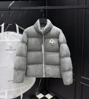 몽클레어 팜 엔젤스 Austru 오스트루 울 다운 패딩 자켓