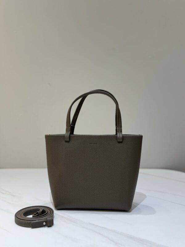 더로우 파크백 스몰 토트백 The Row W1199