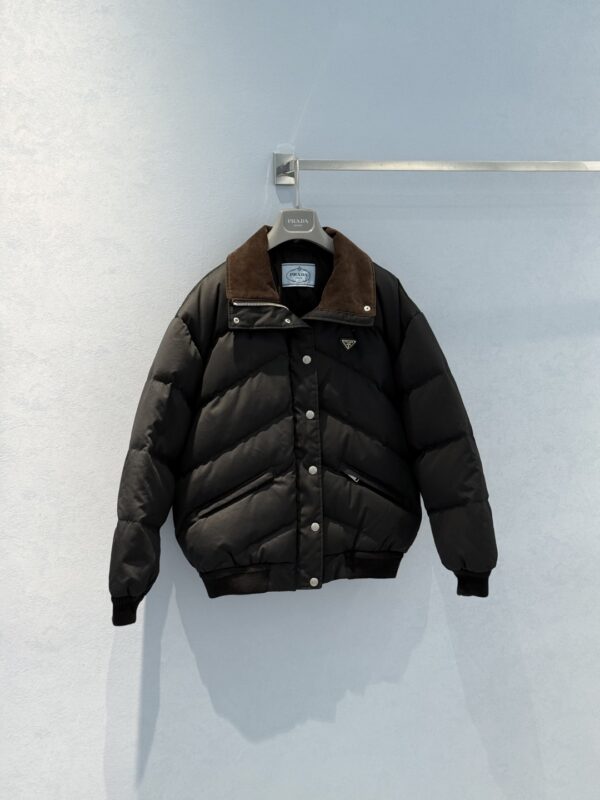 프라다 25FW 크롭 컴팩트 포플린 다운 자켓 패딩 292288