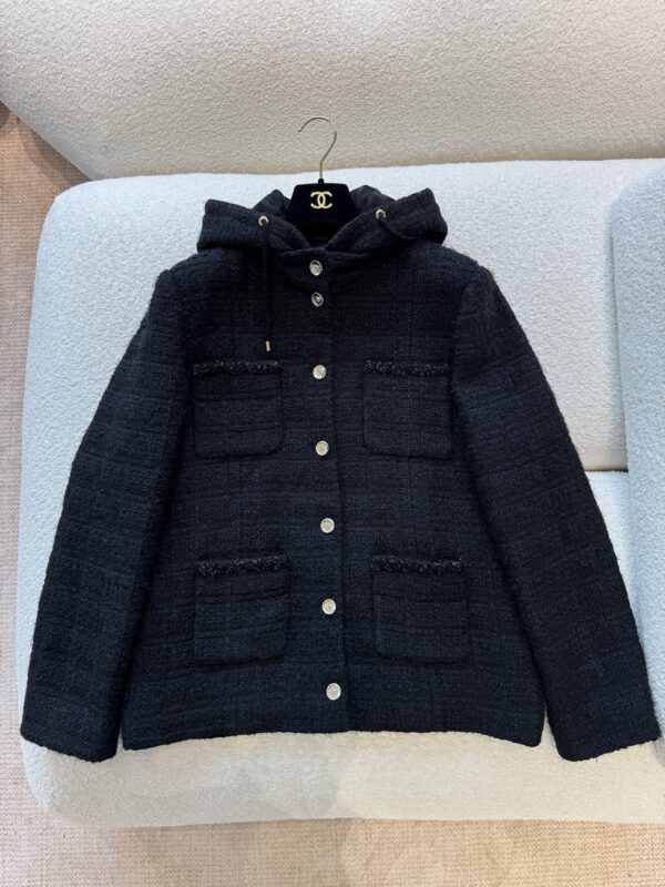 샤넬 25FW 트위드 자켓 후드 탈부착 P80443